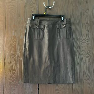 Banana Republic dark brown pencil skirt. Size 4